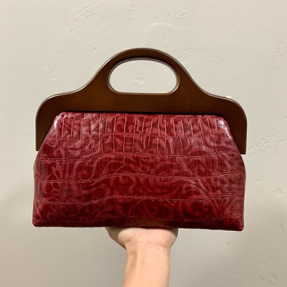 Burgundy Floral Embossed Cowhide Handmade Wooden Frame Top Handle Bag/Crossbody - Picture 4 of 16